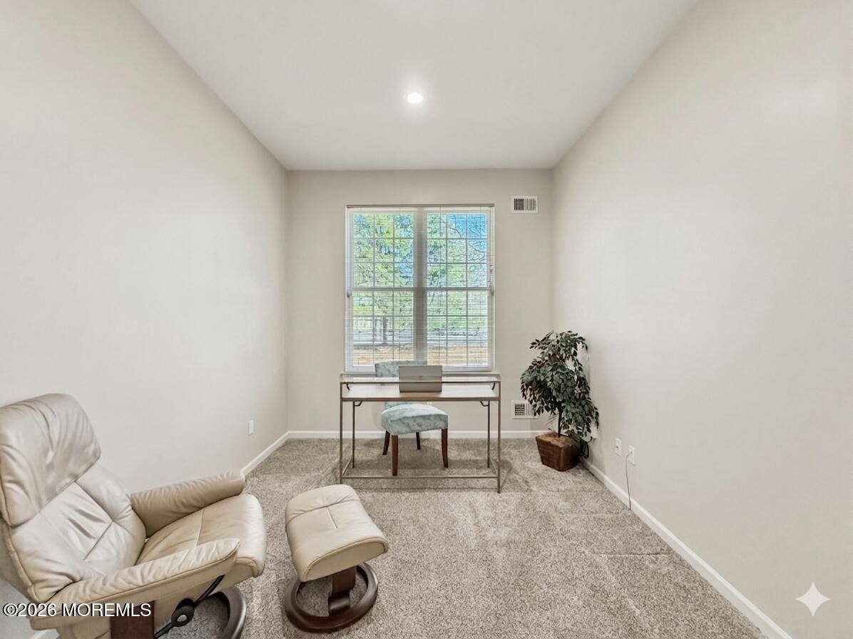 1 Bay Hill Road, Jackson, NJ 08527