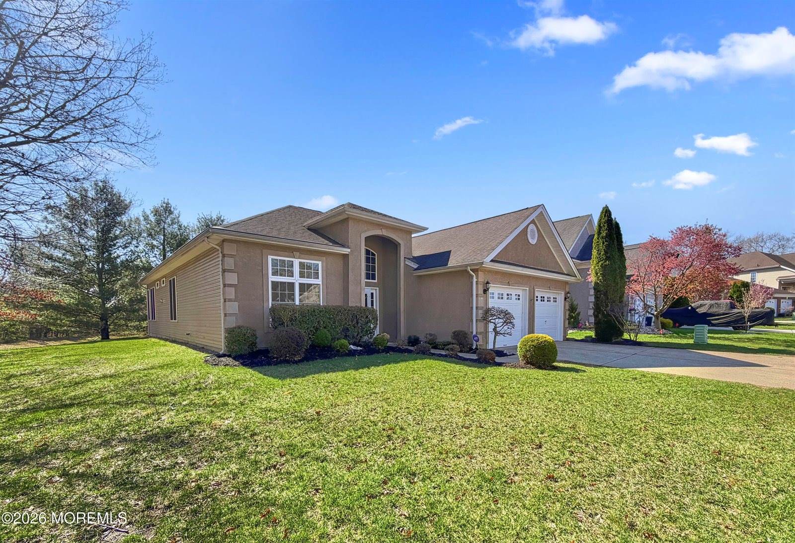 1 Bay Hill Road, Jackson, NJ 08527