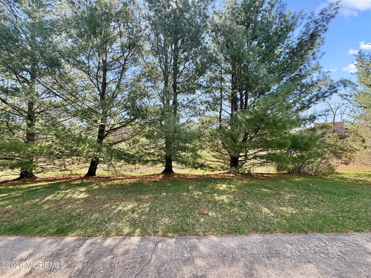 1 Bay Hill Road, Jackson, NJ 08527