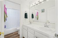 2752 Placer Dr, Oakley, CA 94561