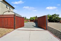 2752 Placer Dr, Oakley, CA 94561