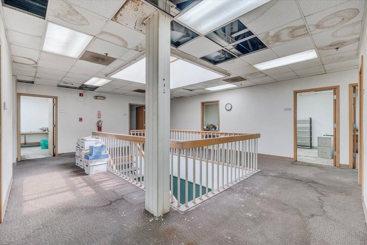 1609 West River Drive, Davenport, IA 52802