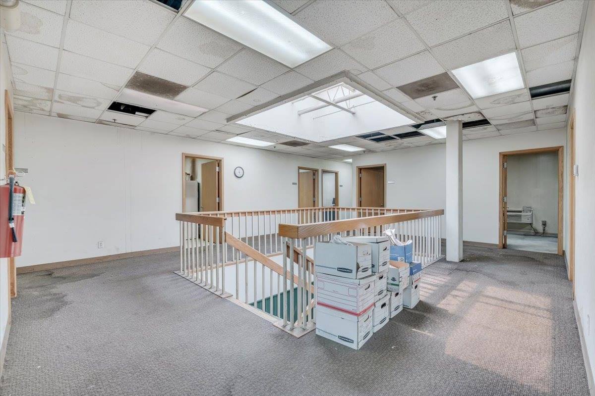 1609 West River Drive, Davenport, IA 52802