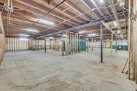 1609 West River Drive, Davenport, IA 52802