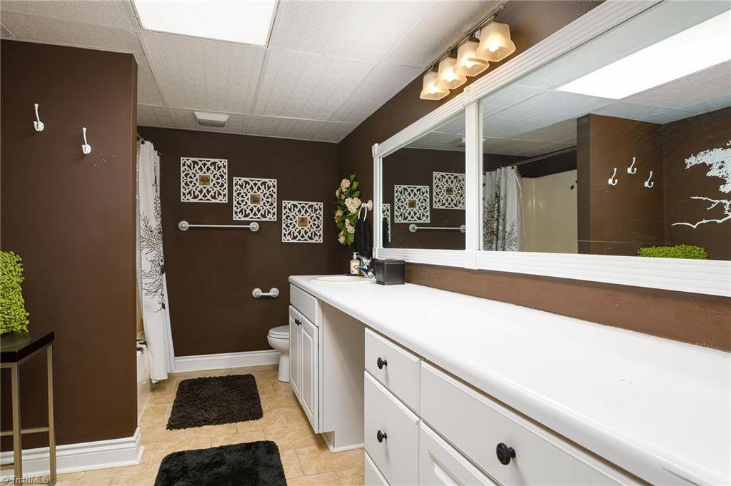 2141 Walker Road, Winston-Salem, NC 27106