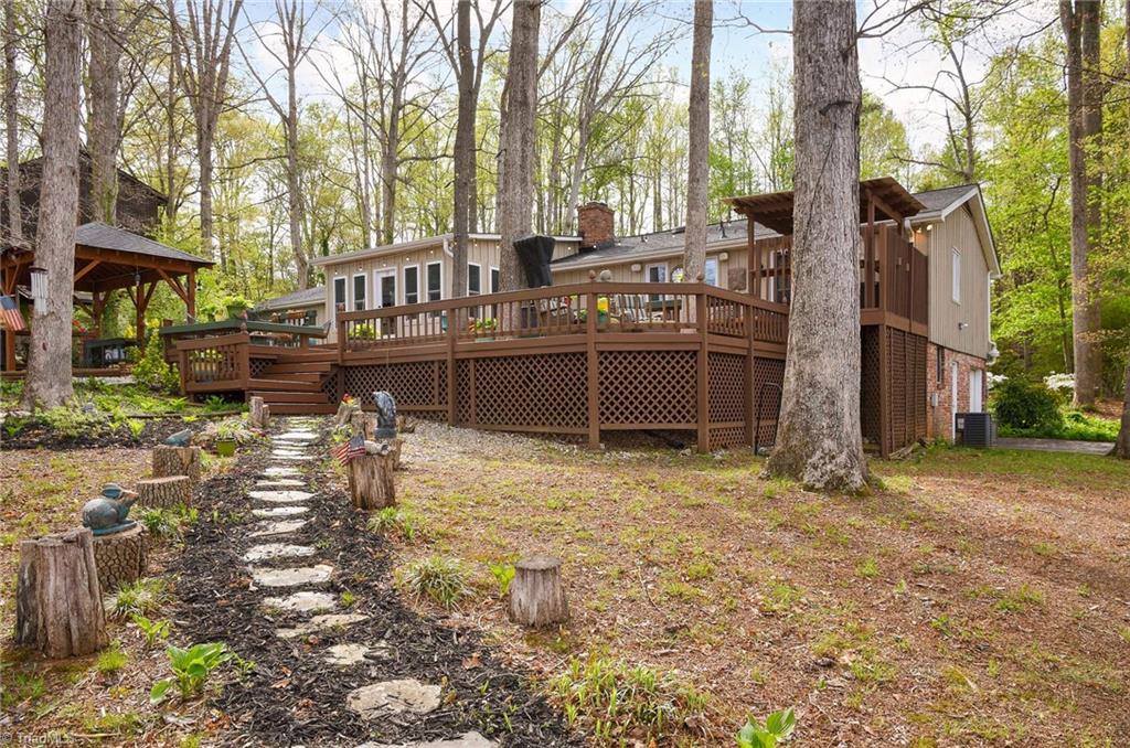 2141 Walker Road, Winston-Salem, NC 27106