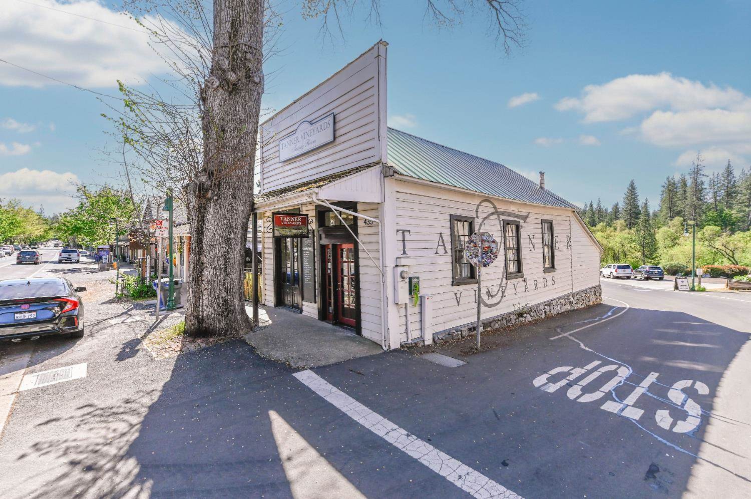 435 Main Street, Murphys, CA 95247