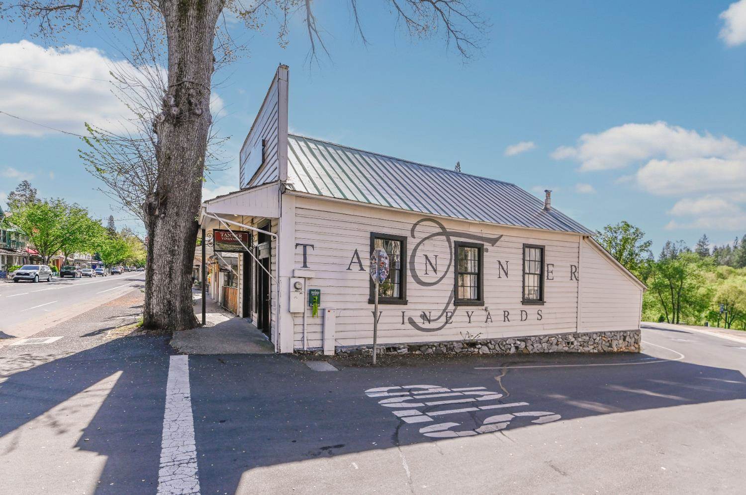 435 Main Street, Murphys, CA 95247