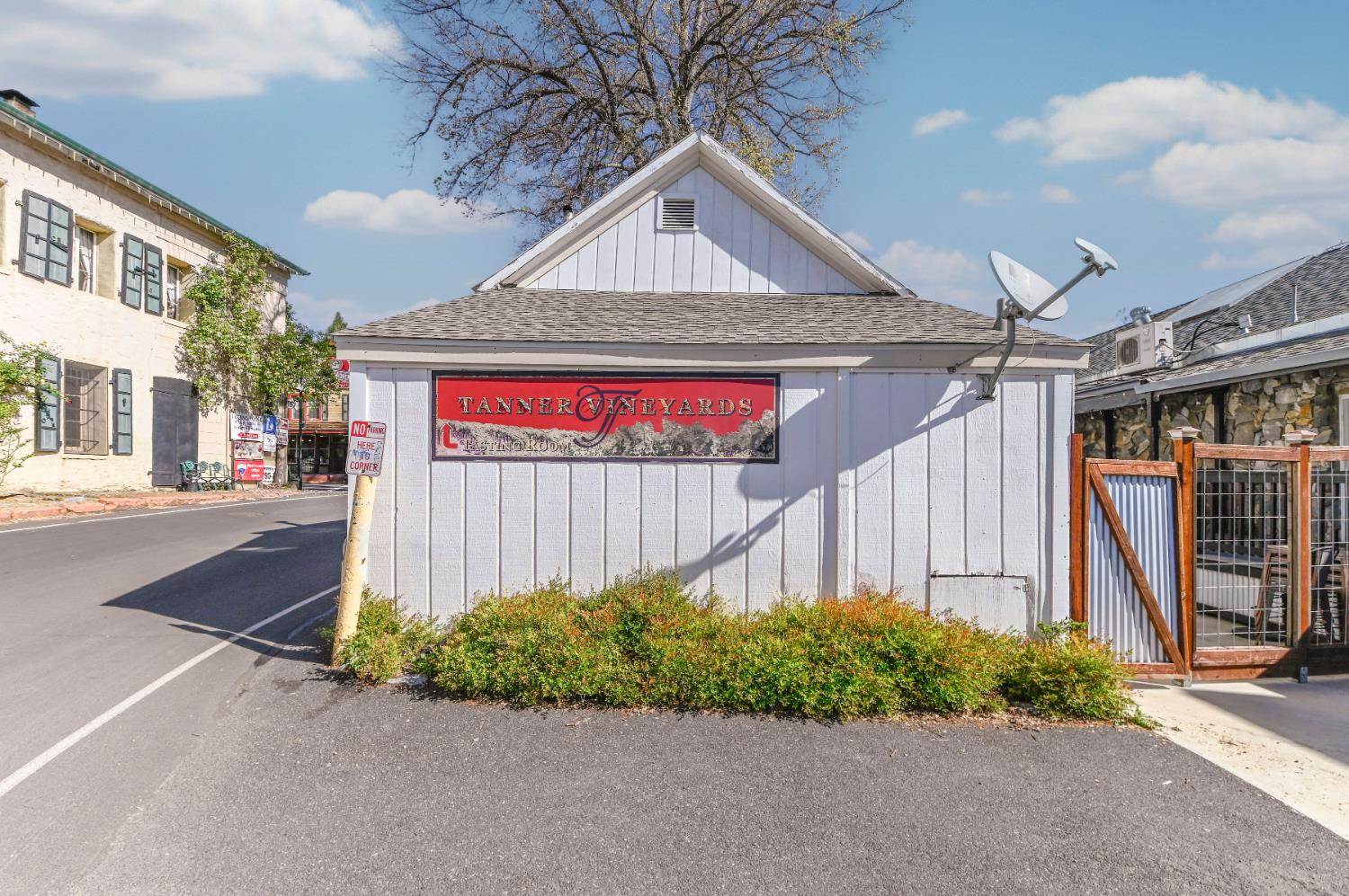 435 Main Street, Murphys, CA 95247