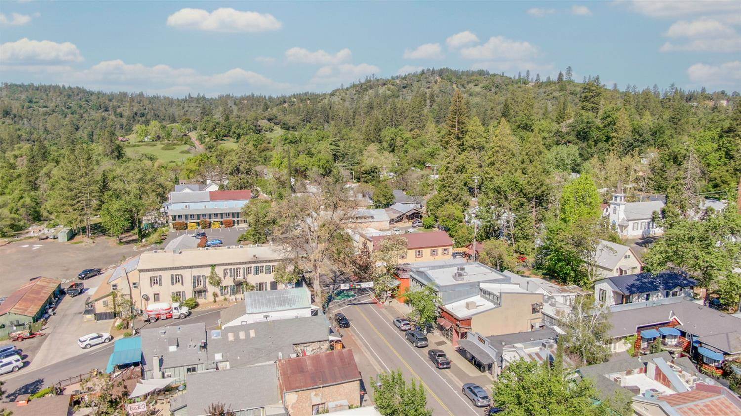 435 Main Street, Murphys, CA 95247