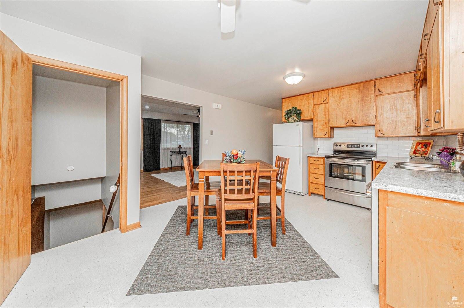 106 NW 16th Street, Abilene, KS 67410