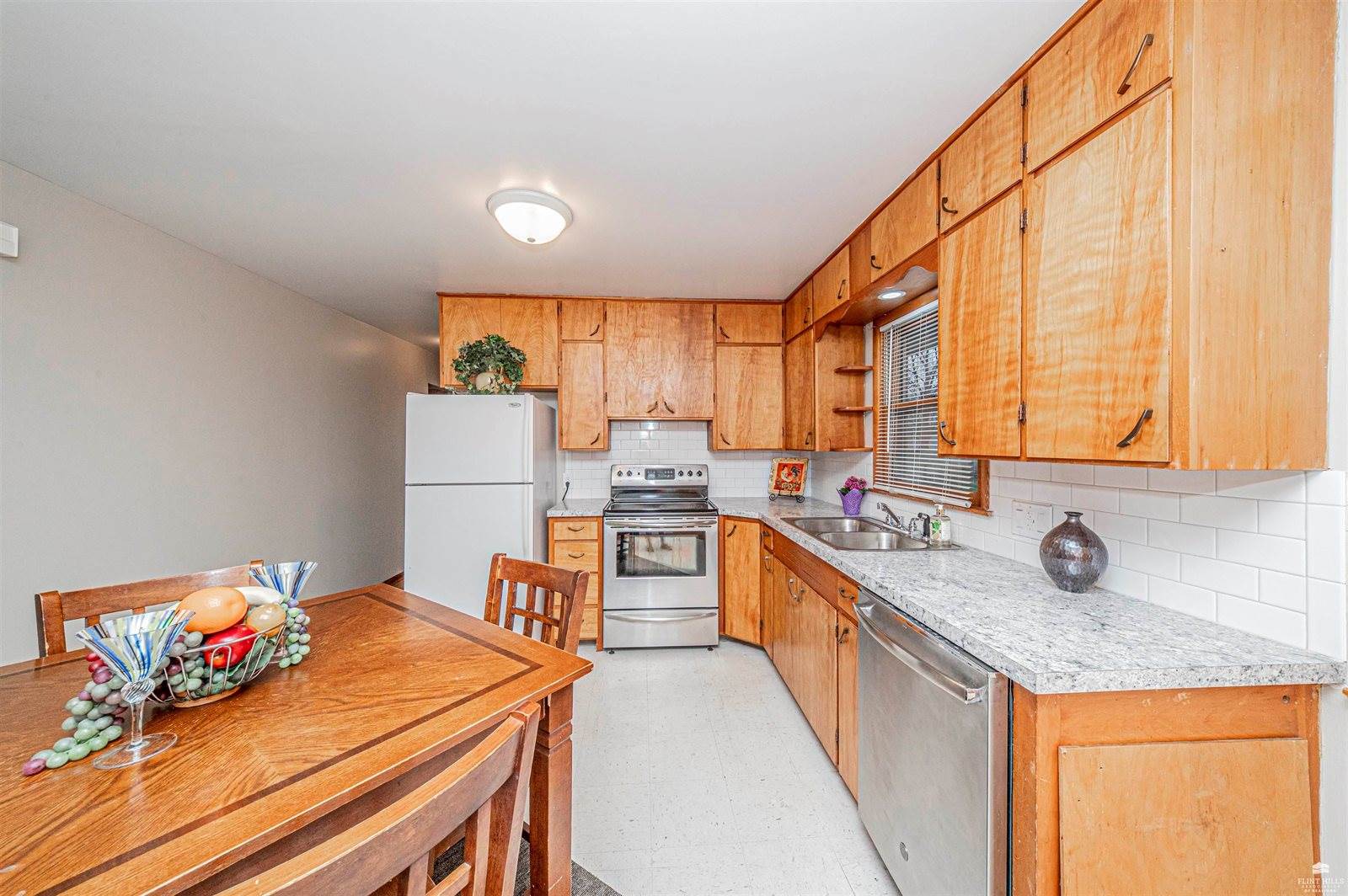 106 NW 16th Street, Abilene, KS 67410