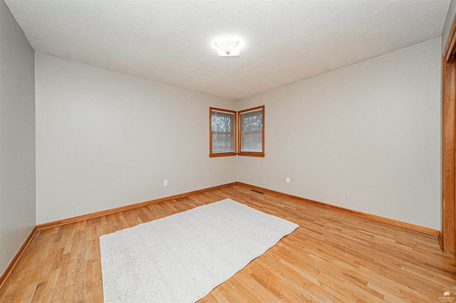 106 NW 16th Street, Abilene, KS 67410