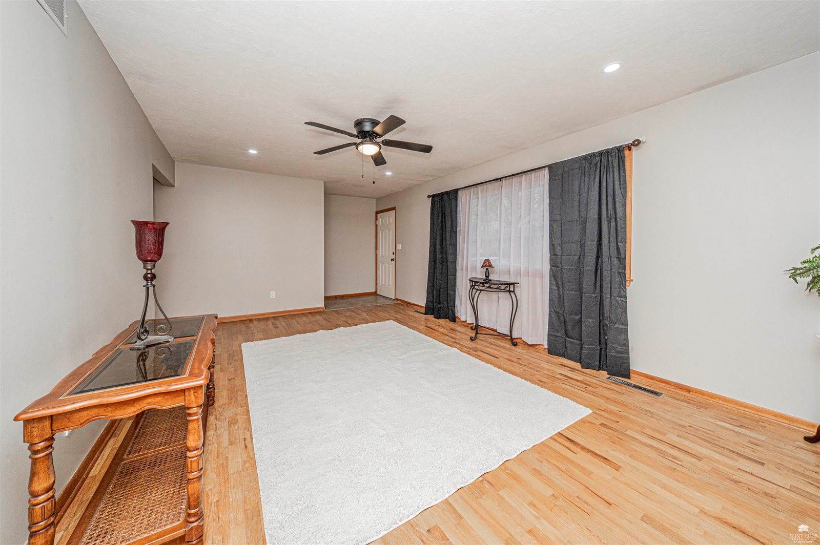 106 NW 16th Street, Abilene, KS 67410