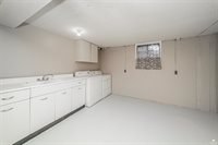 106 NW 16th Street, Abilene, KS 67410