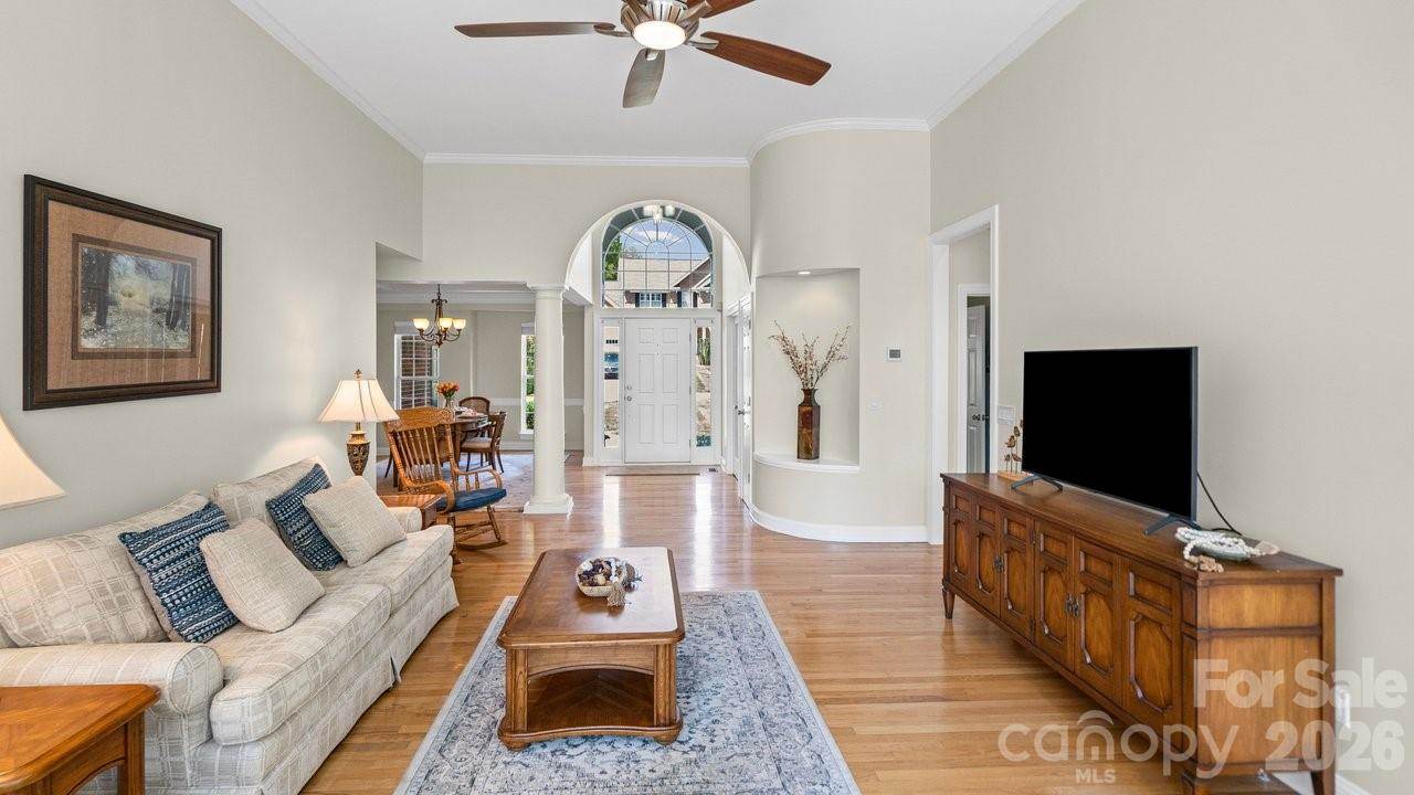 15746 Agincourt Drive, Huntersville, NC 28078