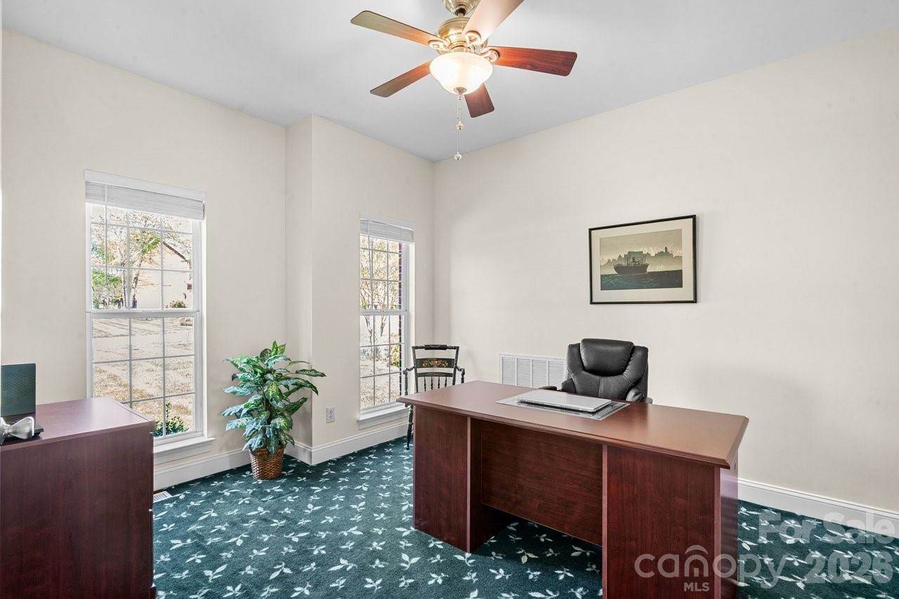 15746 Agincourt Drive, Huntersville, NC 28078