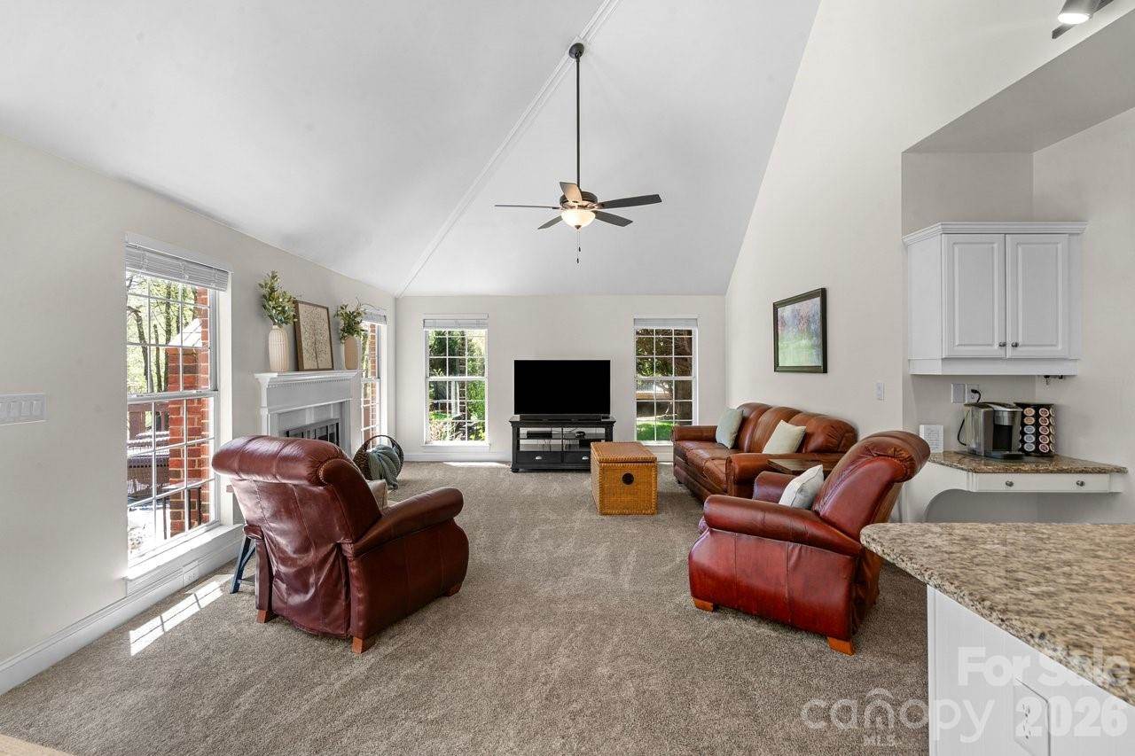 15746 Agincourt Drive, Huntersville, NC 28078