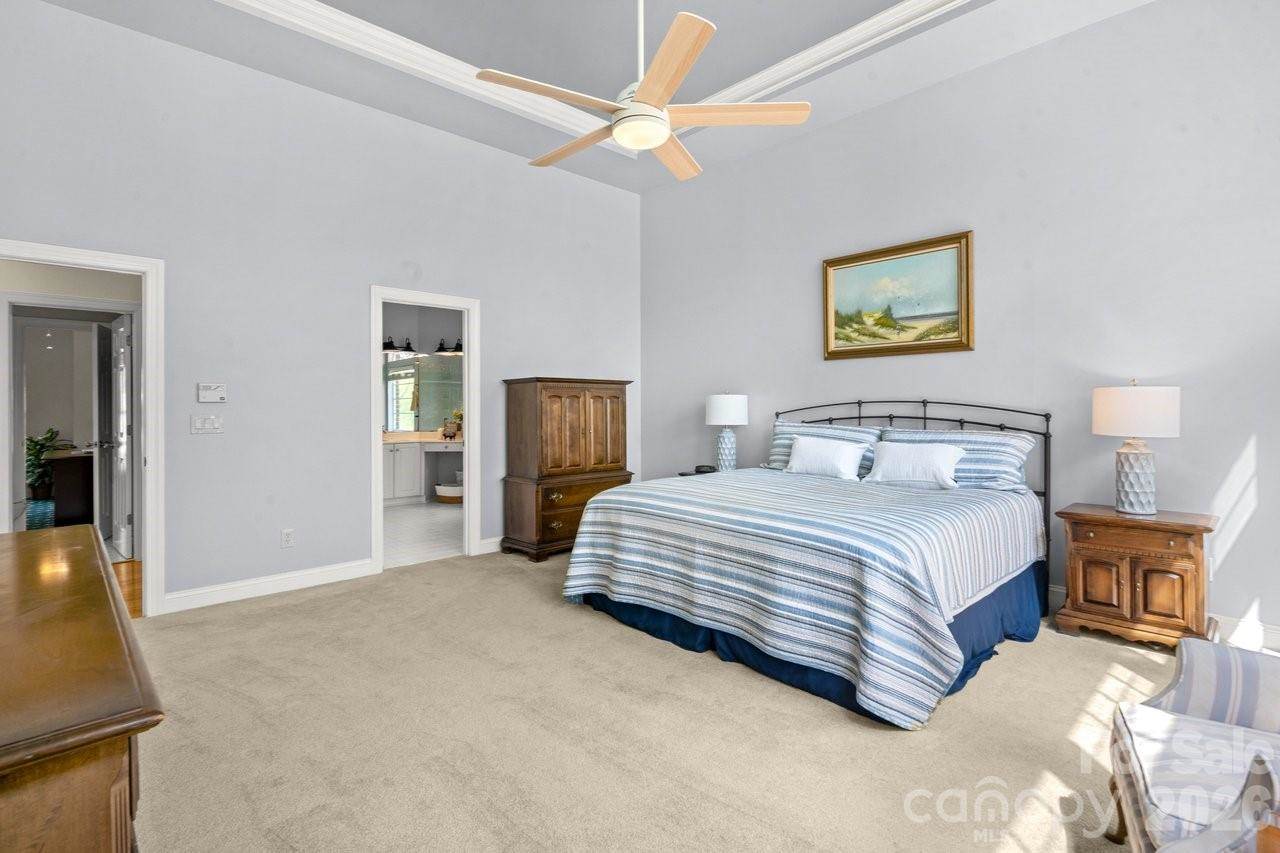 15746 Agincourt Drive, Huntersville, NC 28078