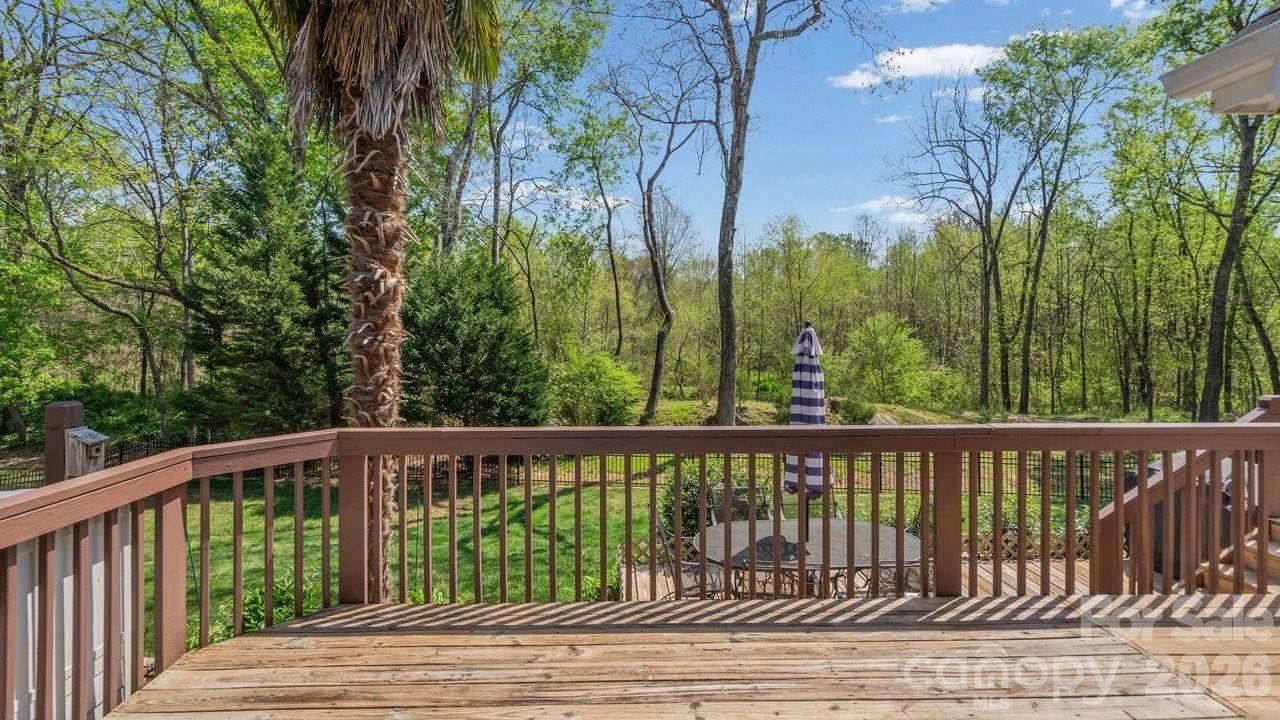 15746 Agincourt Drive, Huntersville, NC 28078