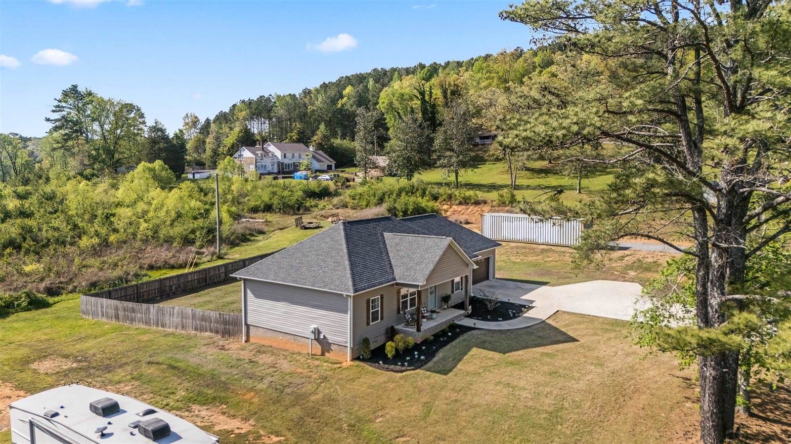 861 Co Rd 1169, Cullman, AL 35057
