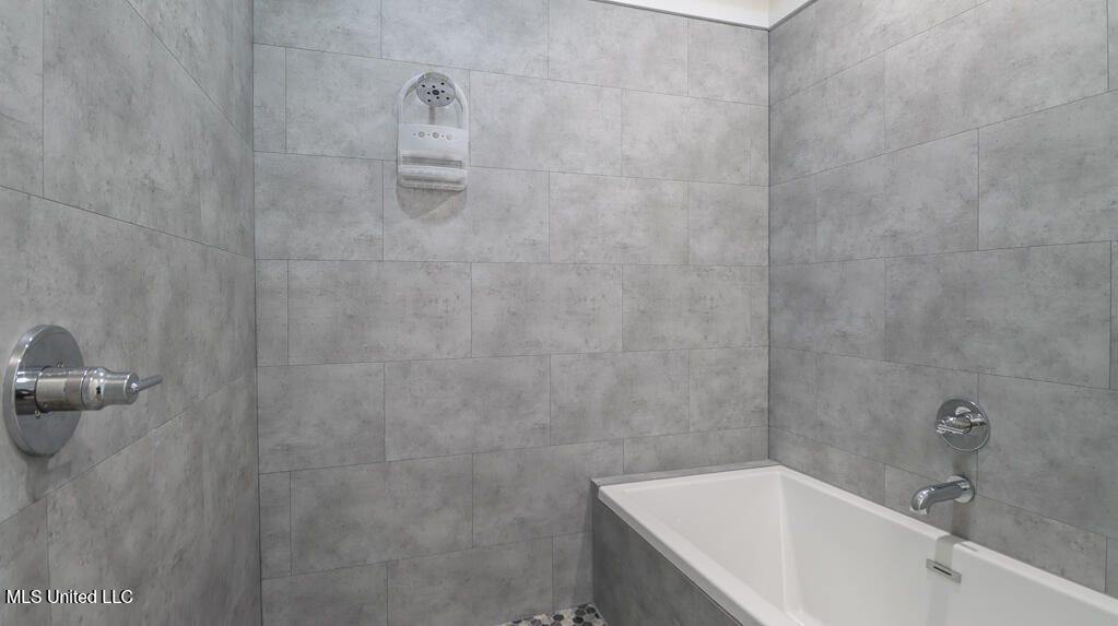 132 Markham Drive, Gulfport, MS 39507