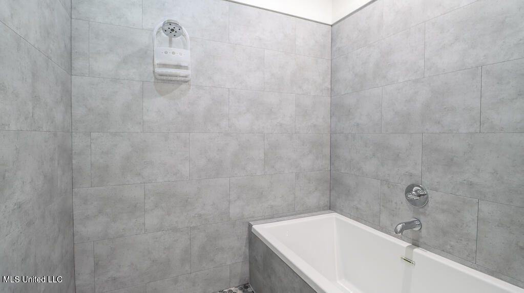 136 Markham Drive, Gulfport, MS 39507