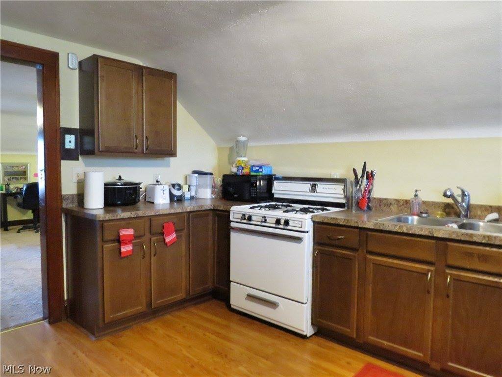 13513 Clifton Boulevard, #3, Lakewood, OH 44107