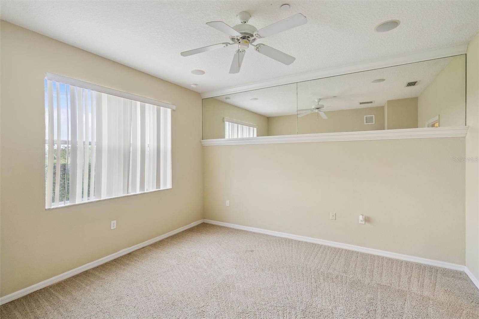 722 Chacall Loop, Mount Dora, FL 32757