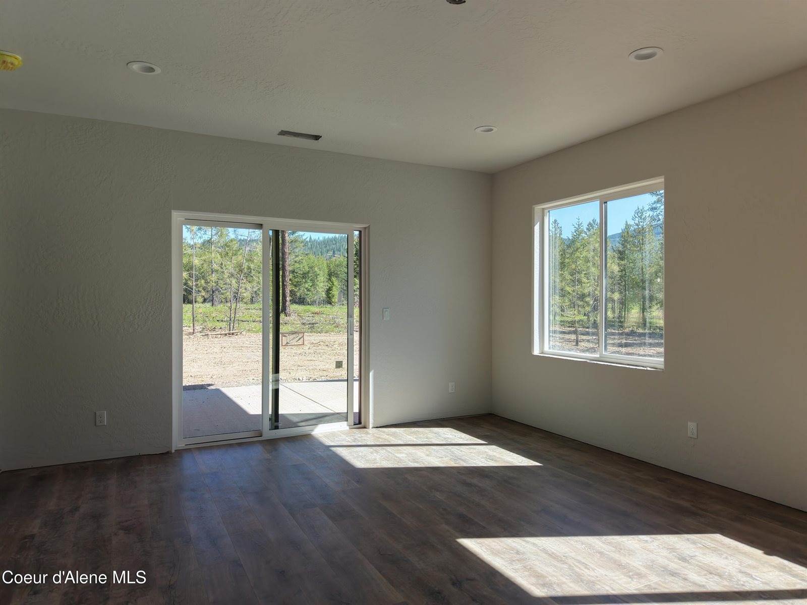93 Cannon Lane, Blanchard, ID 83804