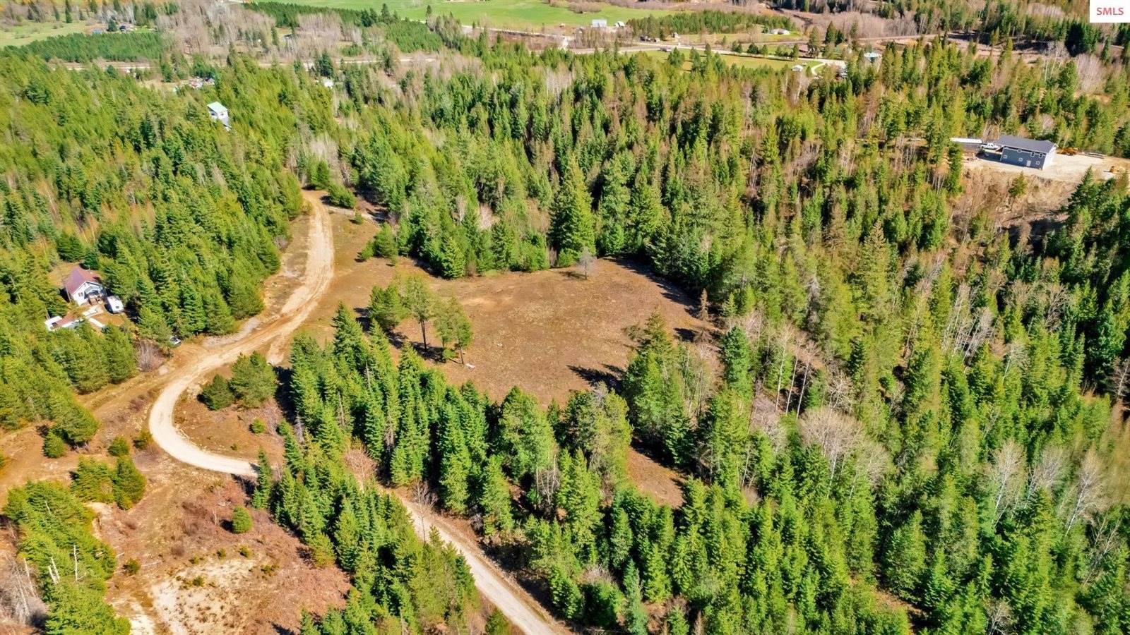 NKA Otter Lane, Naples, ID 83847