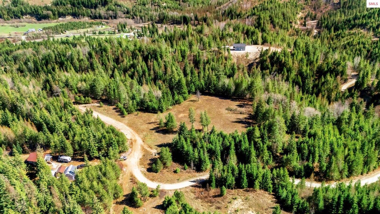 NKA Otter Lane, Naples, ID 83847