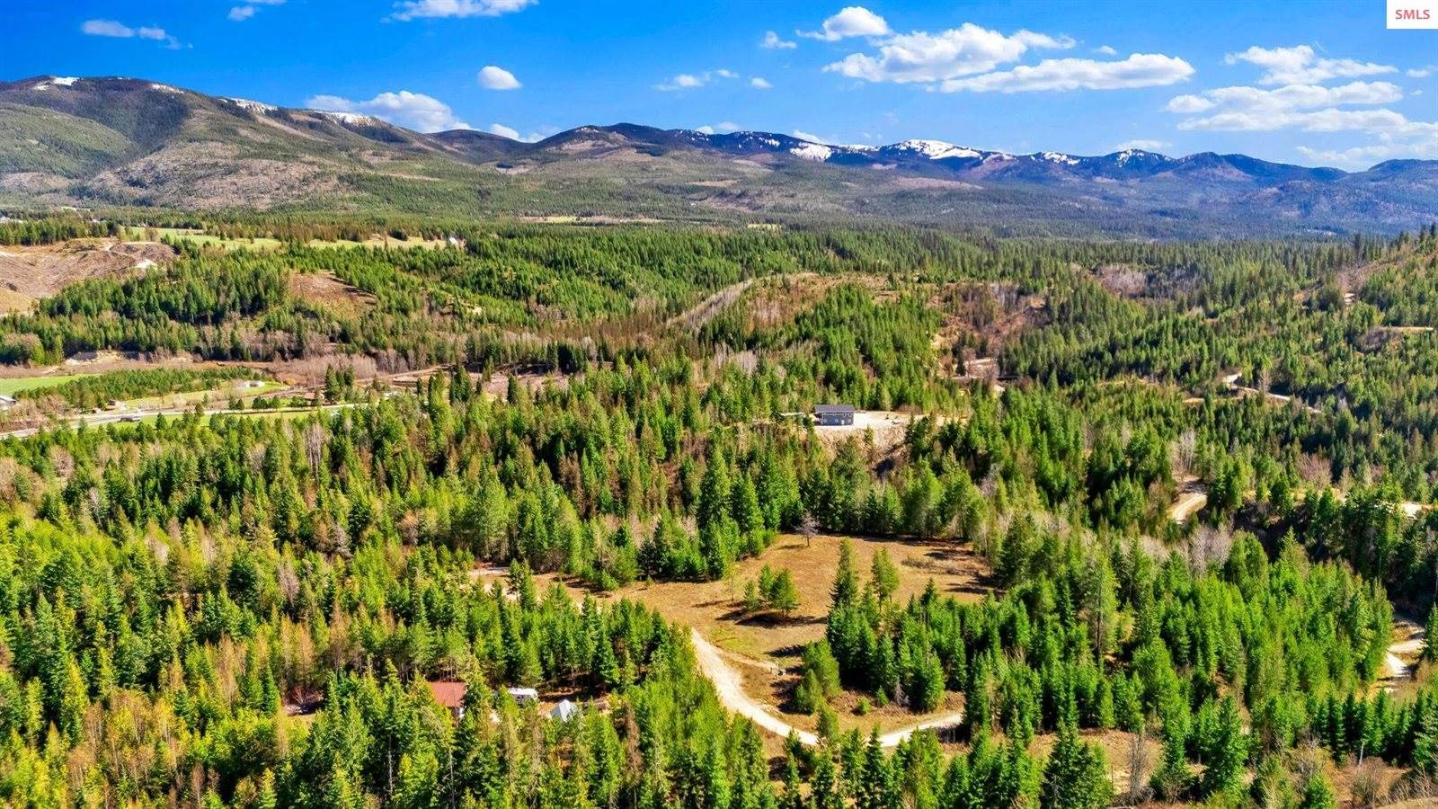 NKA Otter Lane, Naples, ID 83847