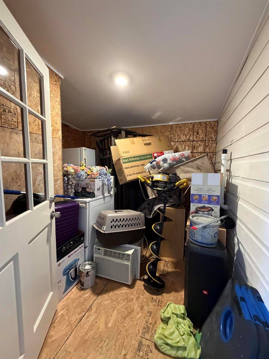 442 West Broadway, Lincoln, ME 04457