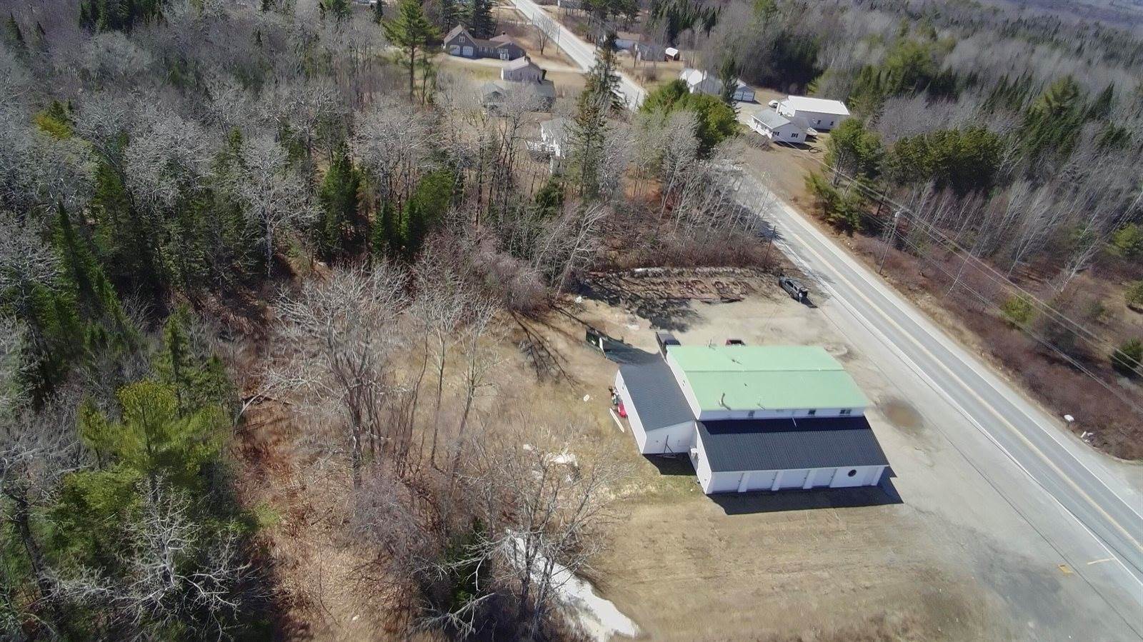 442 West Broadway, Lincoln, ME 04457