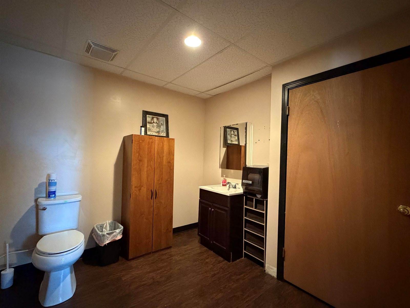 442 West Broadway, Lincoln, ME 04457