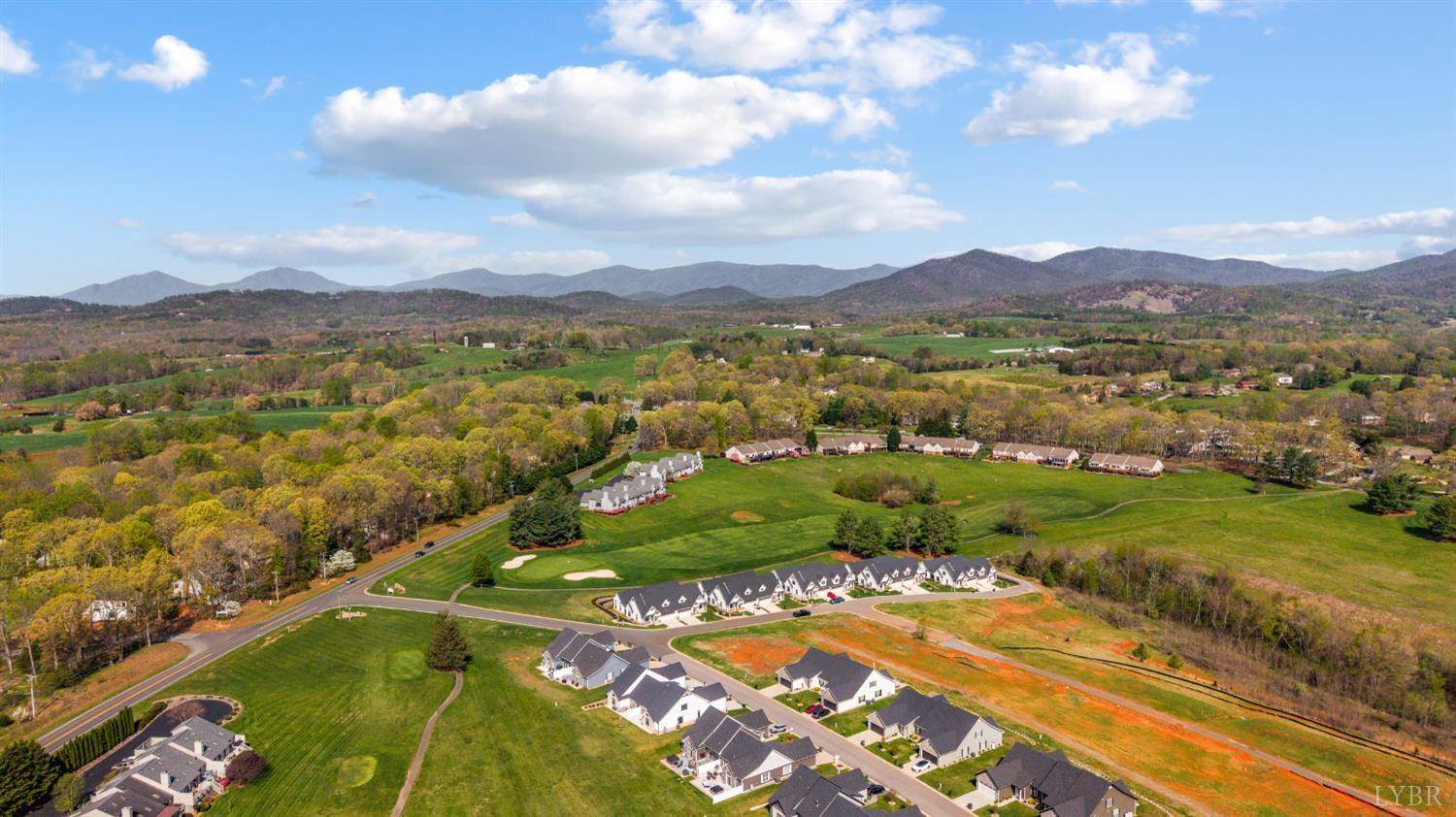 1078 Titleist Drive, Forest, VA 24551