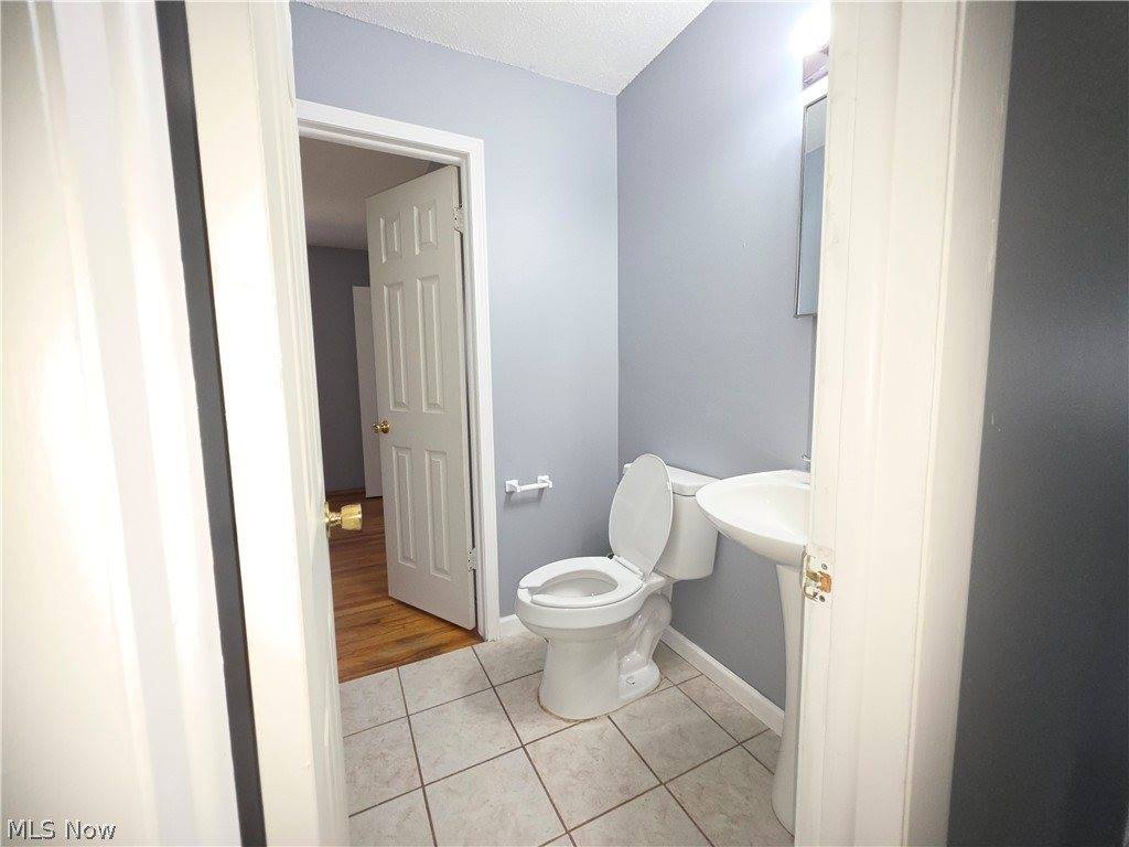 4915 Kresge Drive, Columbus, OH 43232