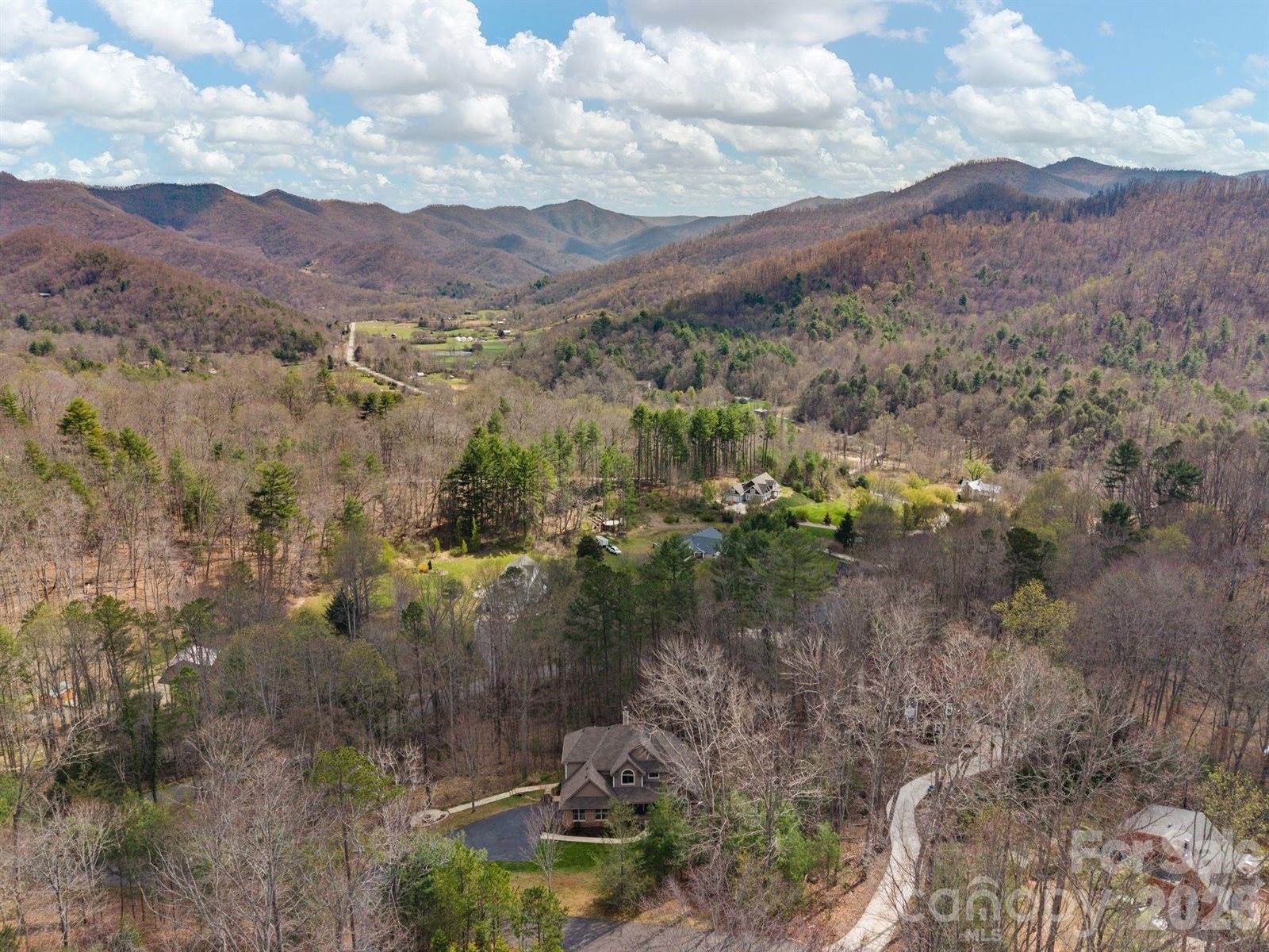 104 Black Hawk Ridge, Weaverville, NC 28787