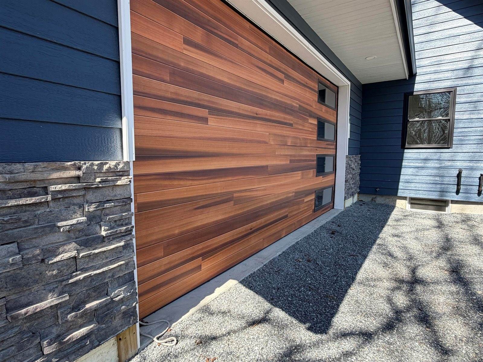 331 Enfield Road, Lincoln, ME 04457