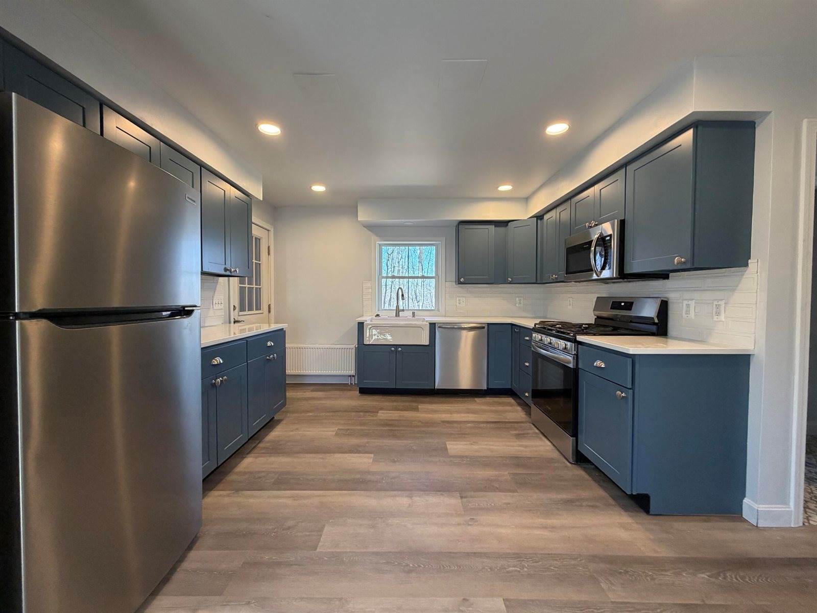 331 Enfield Road, Lincoln, ME 04457