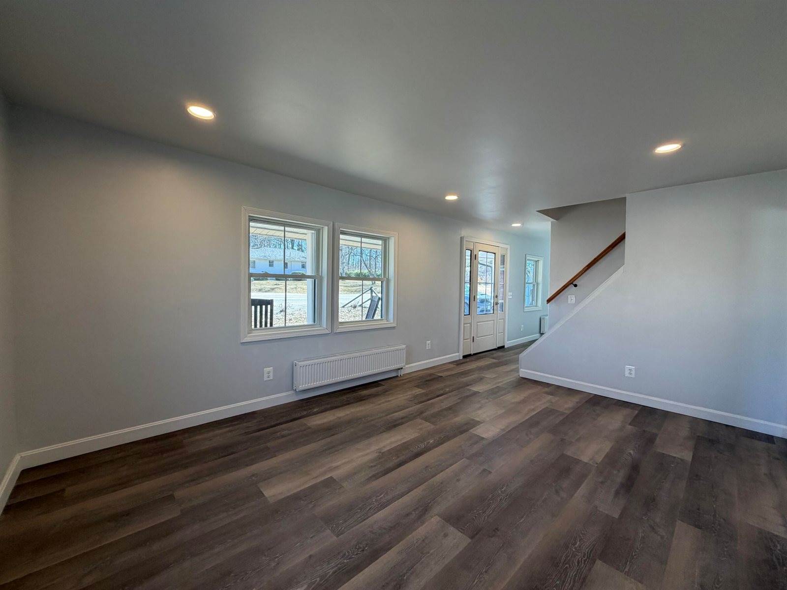 331 Enfield Road, Lincoln, ME 04457