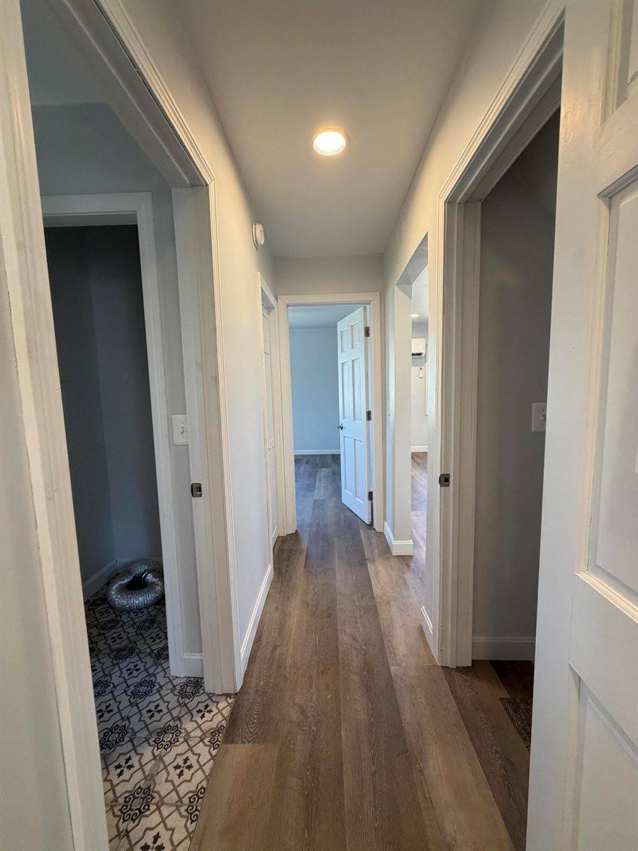 331 Enfield Road, Lincoln, ME 04457