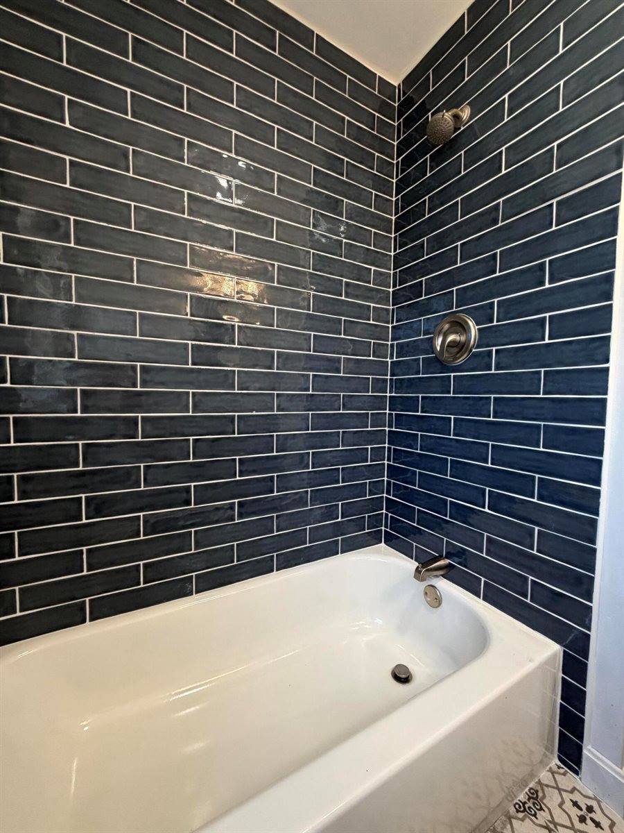 331 Enfield Road, Lincoln, ME 04457