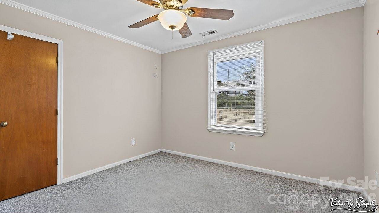 1212 Ashford Street, Charlotte, NC 28214