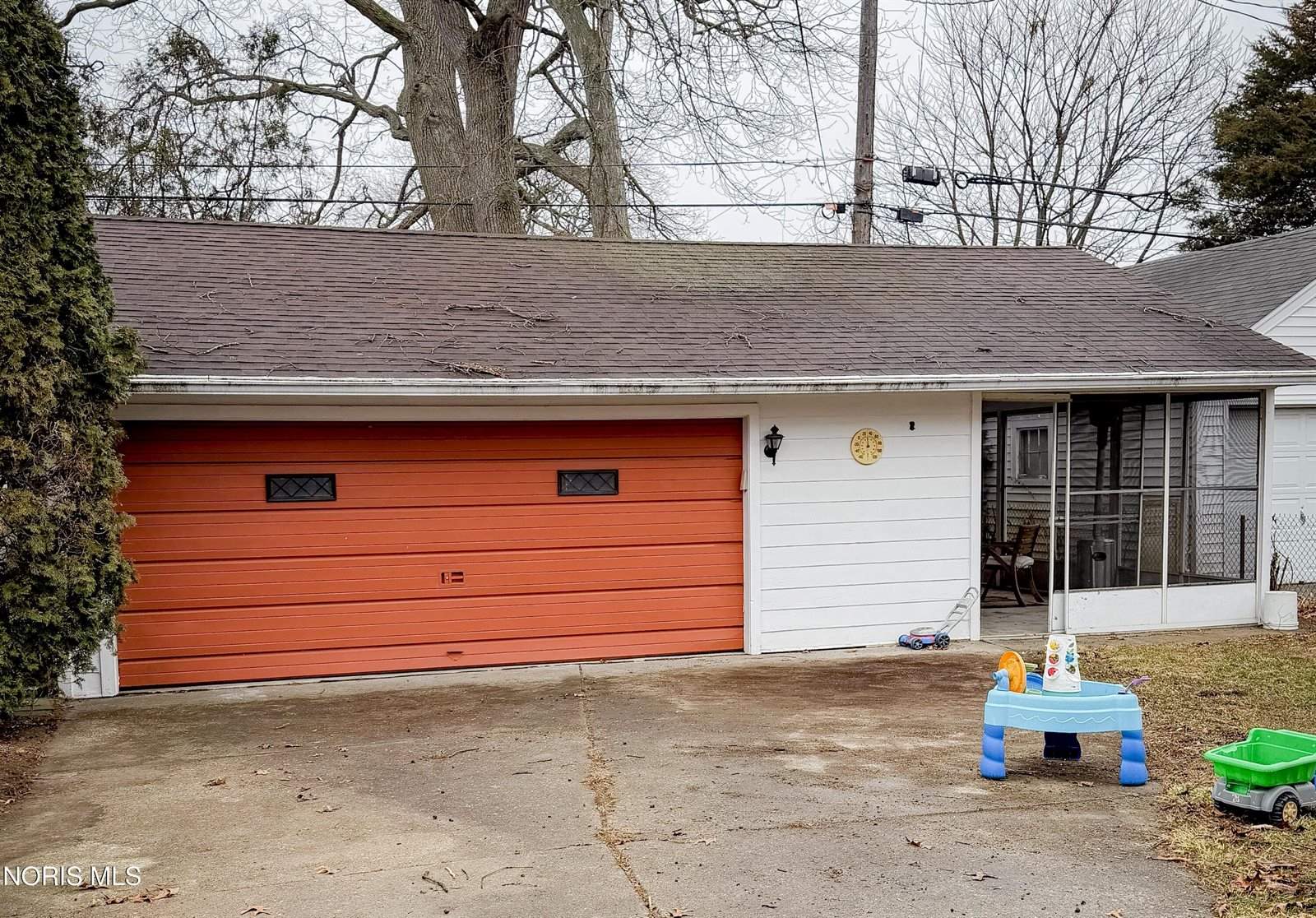 4233 Garrison Road, Toledo, OH 43613