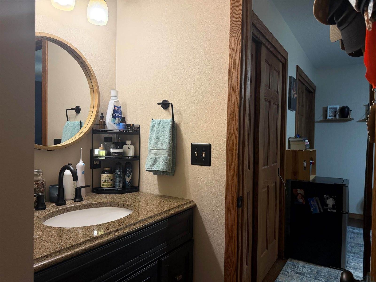 4618 Cherrywood Ln, Sioux City, IA 51106
