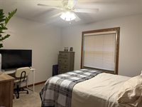 4618 Cherrywood Ln, Sioux City, IA 51106