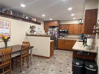 4618 Cherrywood Ln, Sioux City, IA 51106