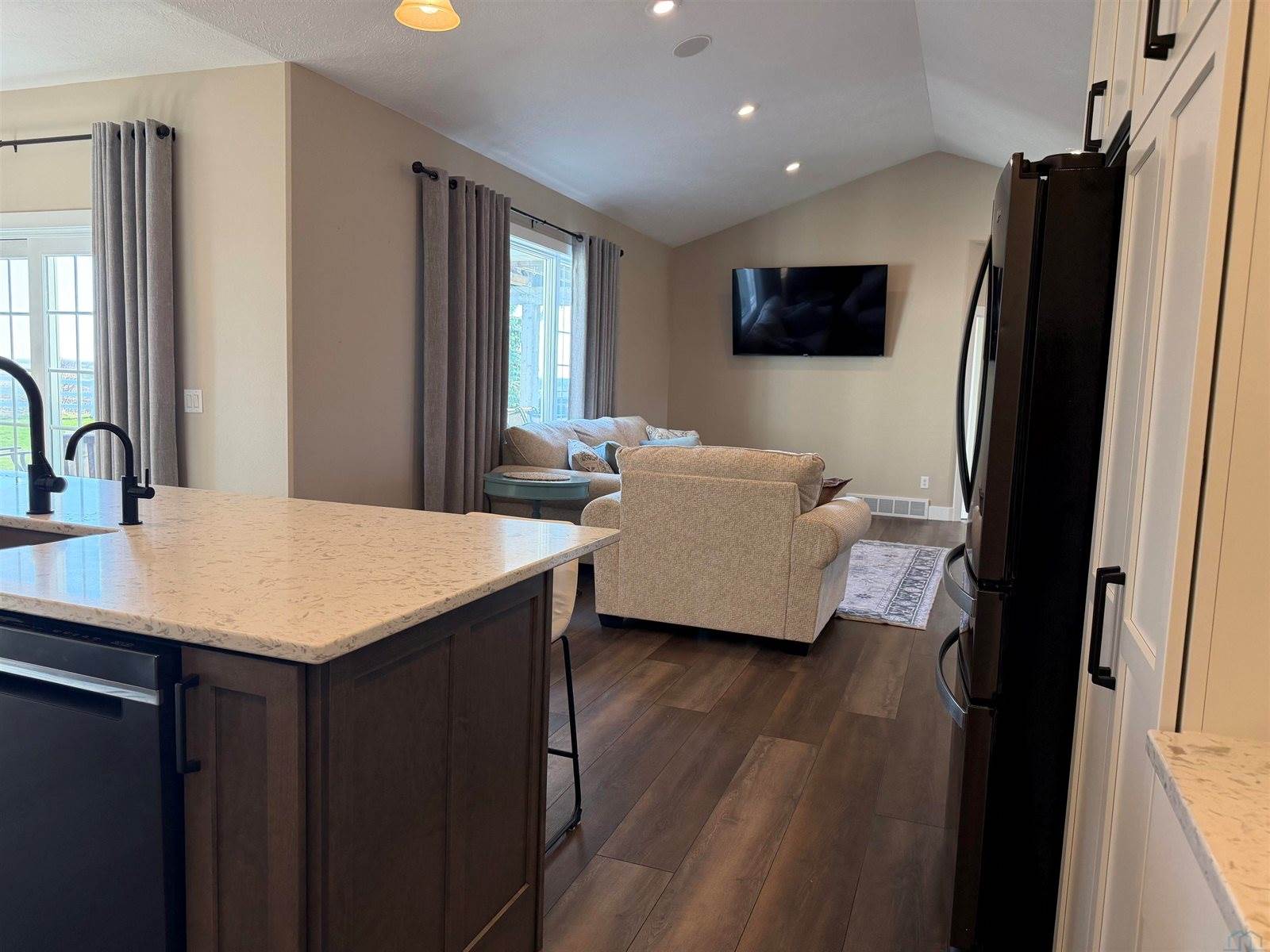 520 Torbert Blvd, Akron, IA 51001